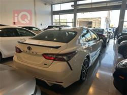 تۆیۆتا کامری